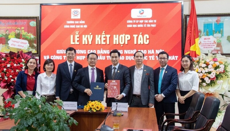 Tinphat Group ký kết hợp tác cung ứng nhân lực trường Cao Đẳng Công Nghệ Cao Hà Nội