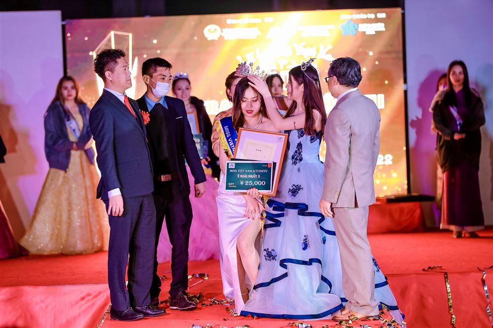 Chúc mừng học viên của Tín Phát giành vương miện cuộc thi MISS VIETNAM KYUSHU 2022